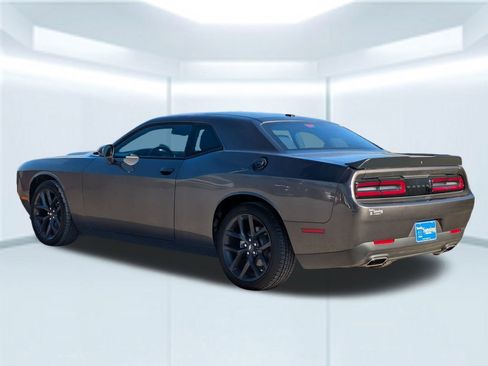 Used 2023 Dodge Challenger SXT w/ Blacktop Package image 4