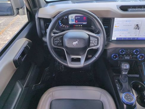 Used 2024 Ford Bronco Wildtrak AWD/4WD image 17