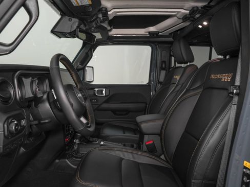 Used 2025 Jeep Wrangler Unlimited Rubicon 392 AWD/4WD image 53