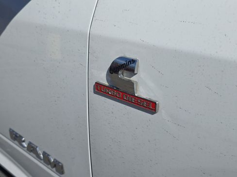 Used 2024 RAM 2500 Big Horn w/ Off Road Package image 3