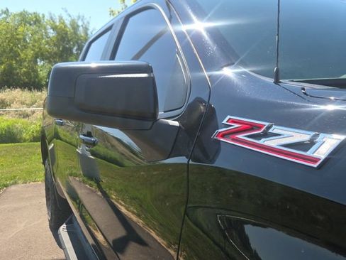 Used 2020 Chevrolet Silverado 1500 LT Trail Boss AWD/4WD image 5