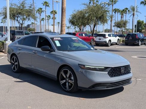 Used 2023 Honda Accord Sport image 3