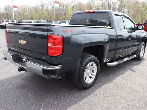 Used 2018 Chevrolet Silverado 1500 LT w/ All Star Edition image 28