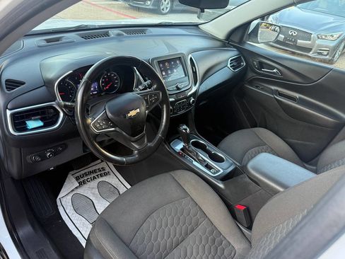 Used 2021 Chevrolet Equinox LT FWD image 15