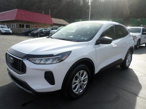 Used 2023 Ford Escape Active image 3