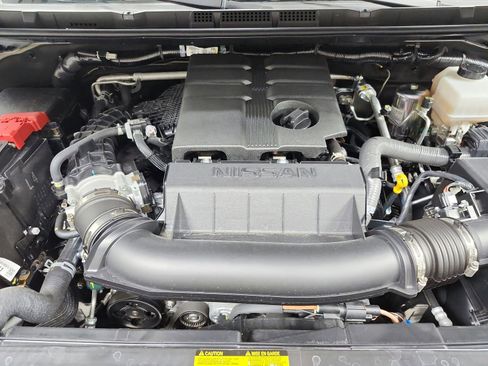 Used 2026 Nissan Frontier SV w/ All-Weather Content Package AWD/4WD image 17