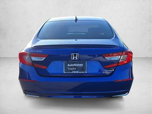Used 2022 Honda Accord Sport image 12