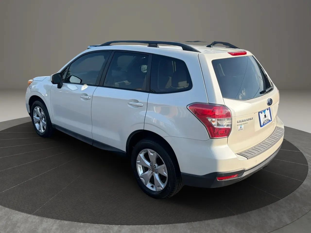 Used 2015 Subaru Forester 2.5i Premium AWD/4WD image 3