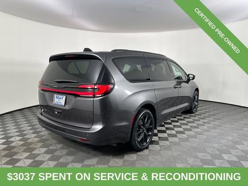 Certified 2023 Chrysler Pacifica Touring-L w/ S Appearance Package AWD/4WD image 6
