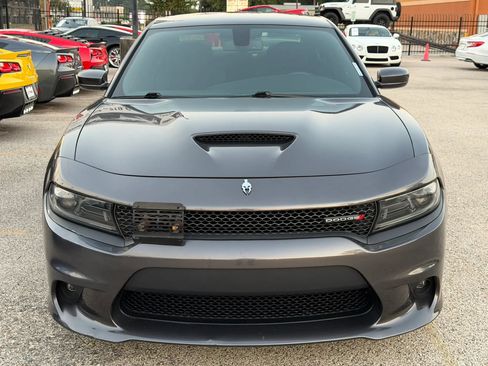 Used 2022 Dodge Charger R/T RWD image 2