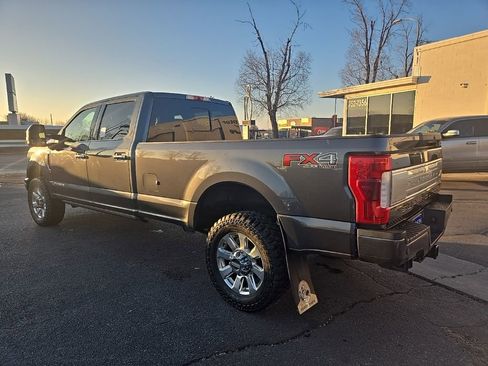 Used 2019 Ford F350 Platinum w/ Platinum Ultimate Package image 6