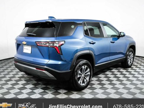 New 2026 Chevrolet Equinox LT FWD image 3