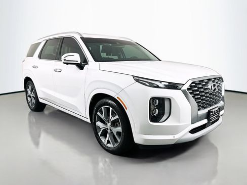 Used 2021 Hyundai Palisade Limited FWD image 1
