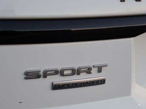 Used 2018 Land Rover Range Rover Sport Supercharged image 9