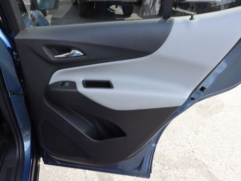 Used 2024 Chevrolet Equinox LS w/ LS Convenience Package FWD image 24