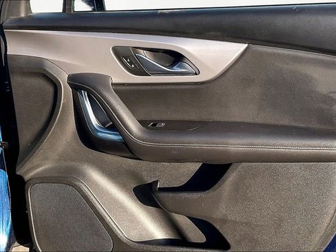 Used 2022 Chevrolet Blazer LT image 30