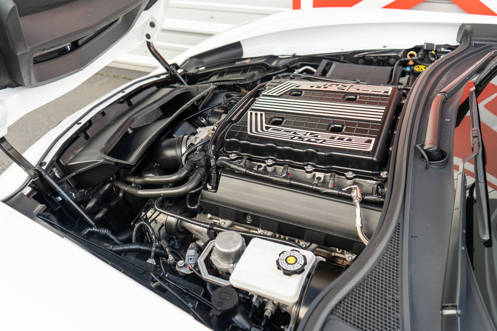 Used 2017 Chevrolet Corvette Z06 RWD image 34