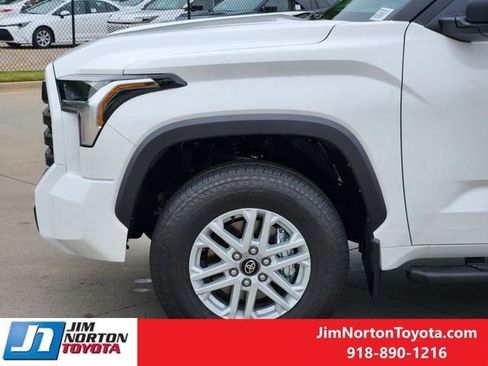 New 2026 Toyota Tundra SR5 AWD/4WD image 6