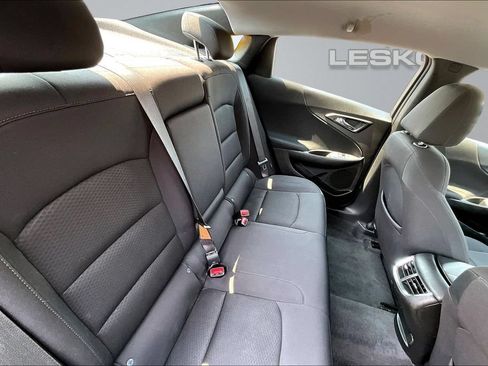 Used 2023 Chevrolet Malibu LT FWD image 26