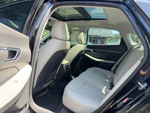 Used 2022 Hyundai Sonata Limited FWD image 30
