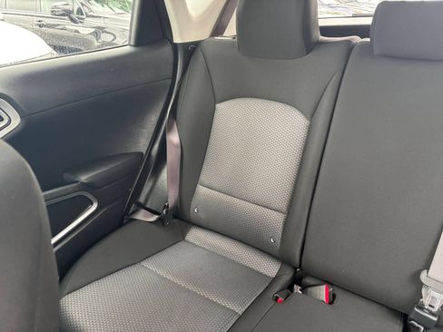 Used 2025 Kia Soul LX w/ LX Technology Package FWD image 37