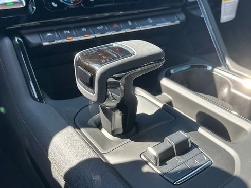 New 2025 GMC Sierra 1500 AT4 w/ AT4 Premium Package image 31