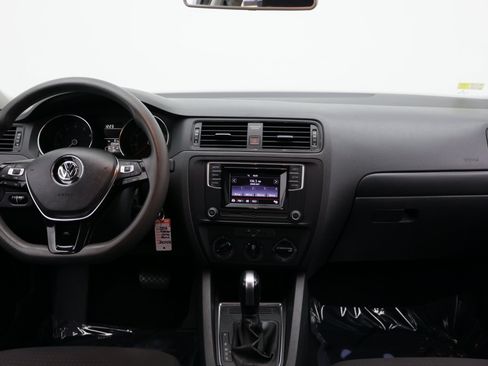 Used 2016 Volkswagen Jetta S FWD image 23