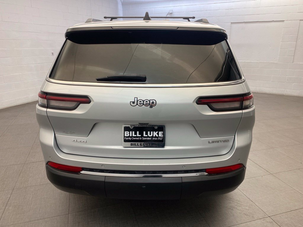 Used 2023 Jeep Grand Cherokee L Limited AWD/4WD image 7
