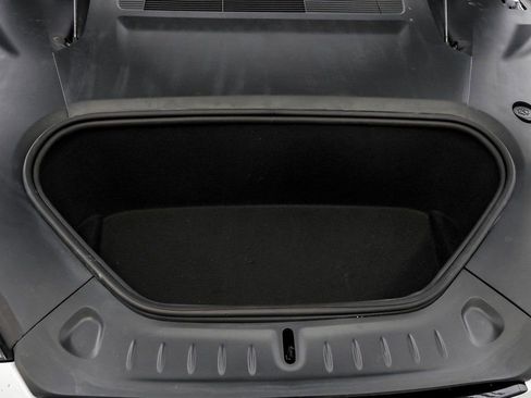 Used 2023 Tesla Model S image 47