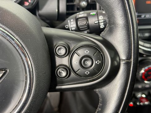 Used 2018 MINI Cooper 4-Door Hardtop FWD image 26