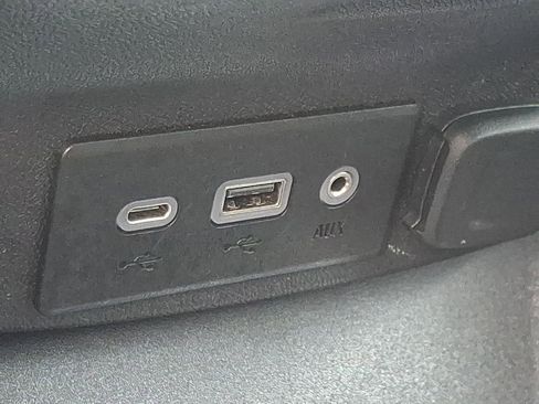 Used 2023 Chevrolet Malibu LT FWD image 24
