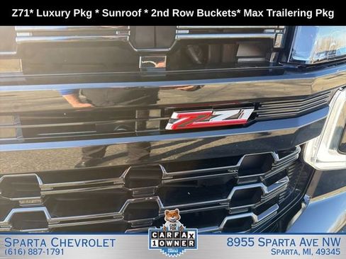 Used 2024 Chevrolet Tahoe Z71 w/ Luxury Package AWD/4WD image 9