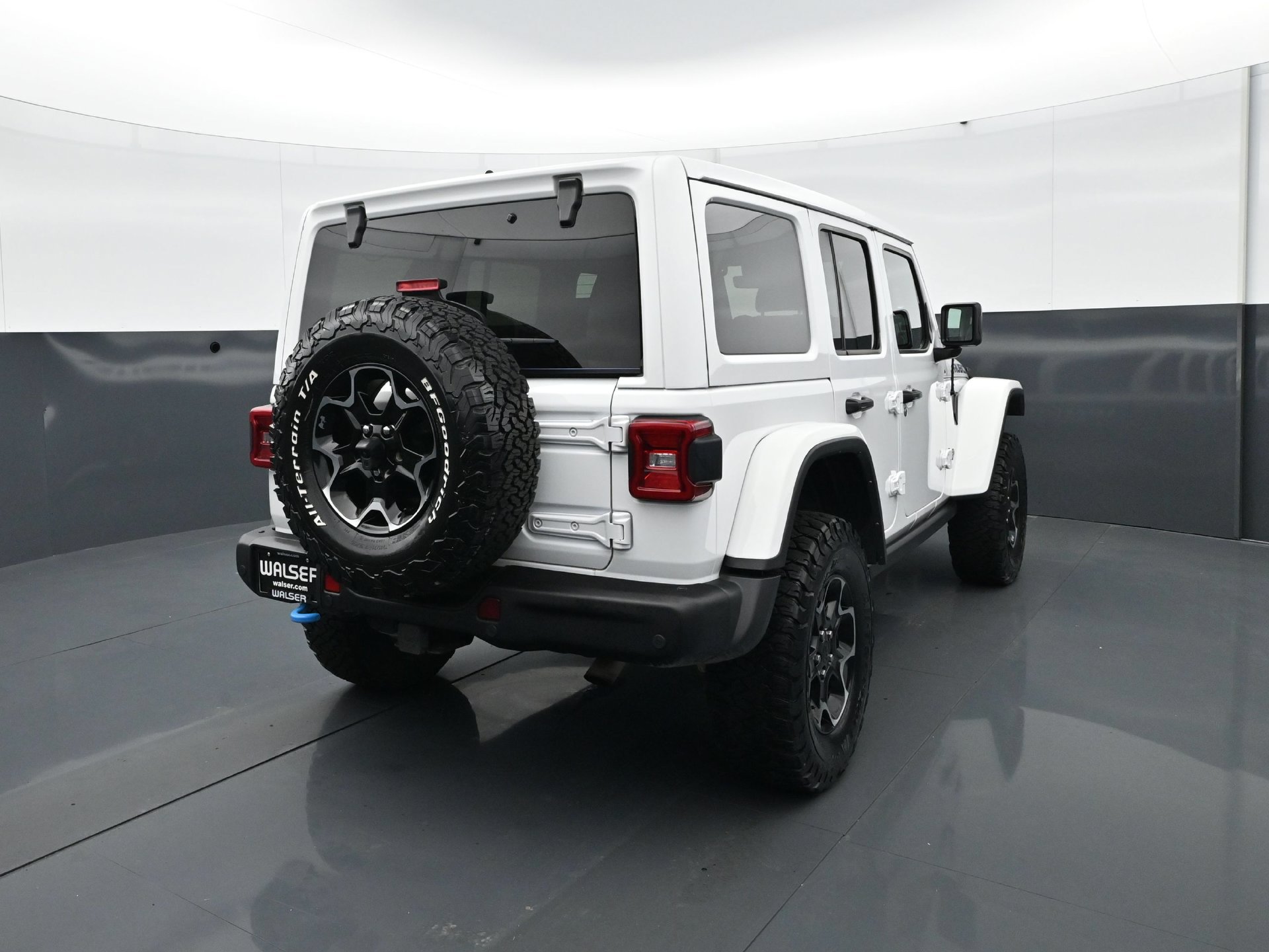 Used 2021 Jeep Wrangler Unlimited Rubicon 4xe w/ Steel Bumper Group AWD/4WD image 6