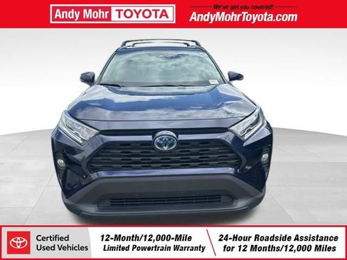 Certified 2021 Toyota RAV4 XLE Premium AWD/4WD image 3
