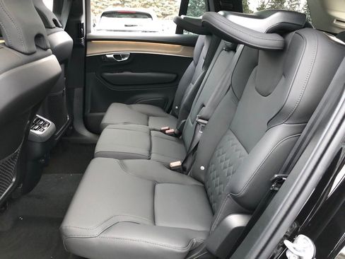 New 2026 Volvo XC90 B6 Plus w/ Protection Package Premier image 34