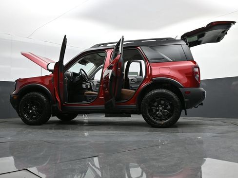 New 2026 Ford Bronco Sport Outer Banks w/ Sasquatch Outer Banks Package AWD/4WD image 34