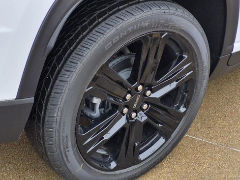 New 2026 GMC Acadia Elevation w/ Black Edition image 5