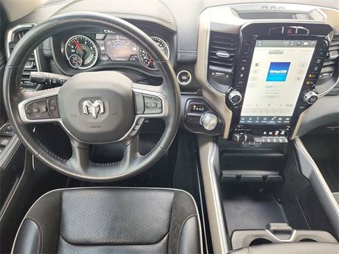 Used 2022 RAM 1500 Laramie w/ Laramie Southwest Edition image 11