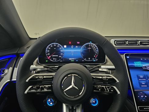 New 2025 Mercedes-Benz S 63 AMG S image 40