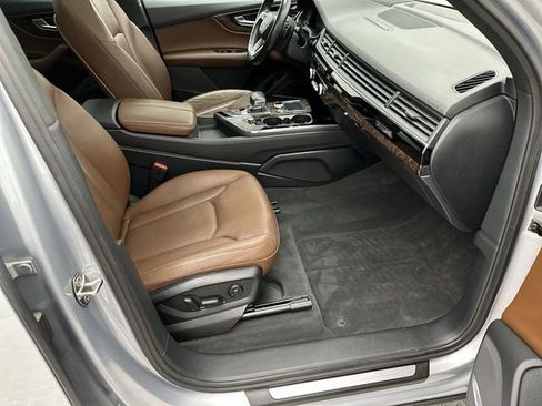 Used 2017 Audi Q7 3.0T Prestige image 26