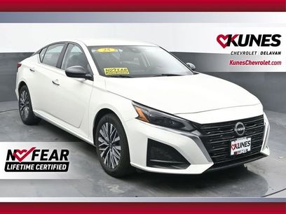 Used 2025 Nissan Altima 2.5 SV