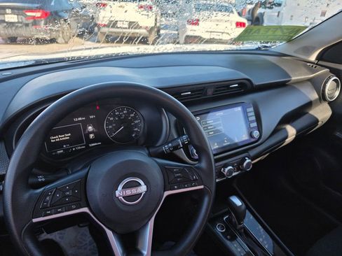 Used 2023 Nissan Kicks SV FWD image 48