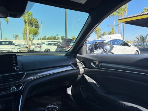 Used 2022 Honda Accord Sport image 22