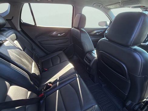 Used 2022 GMC Terrain SLT w/ LPO, Floor Liner Package image 13