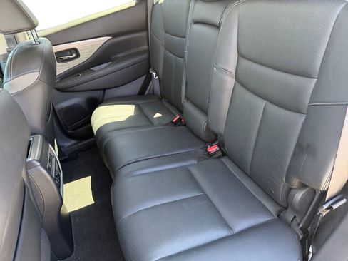 Used 2017 Nissan Murano Platinum w/ Platinum Technology Package image 13