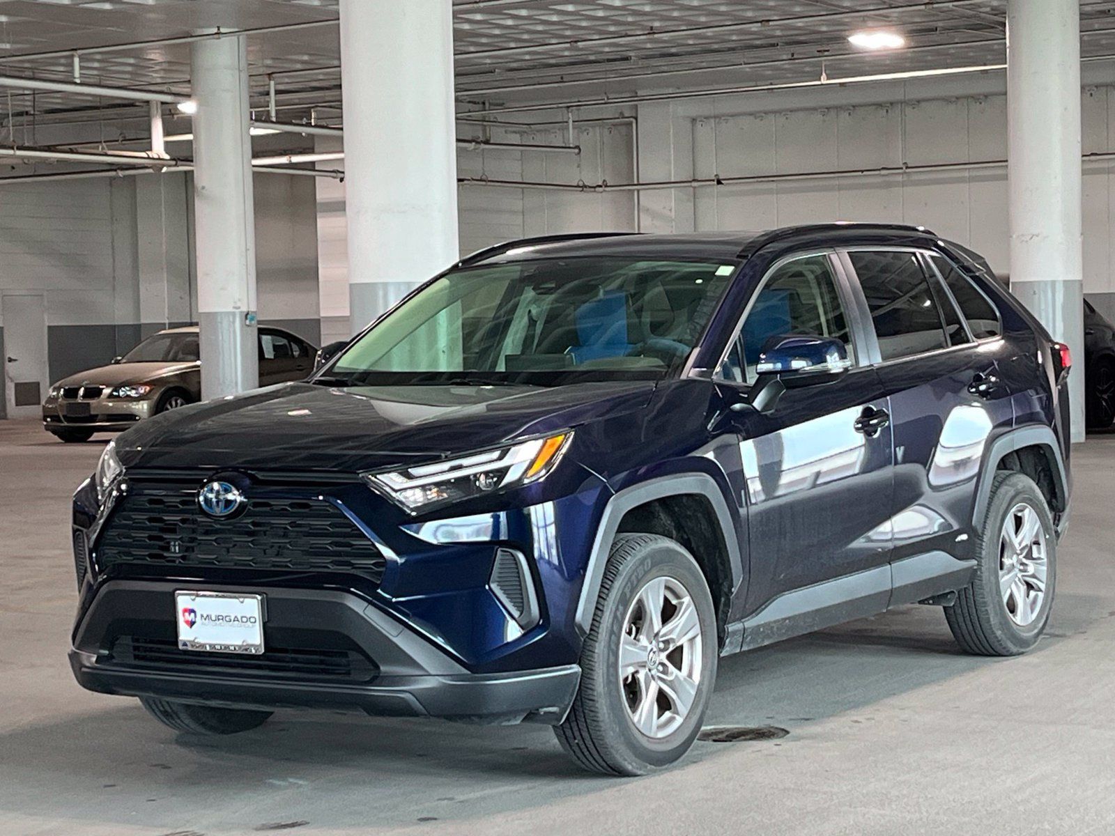 Used 2023 Toyota RAV4 XLE w/ Convenience Package AWD/4WD image 4