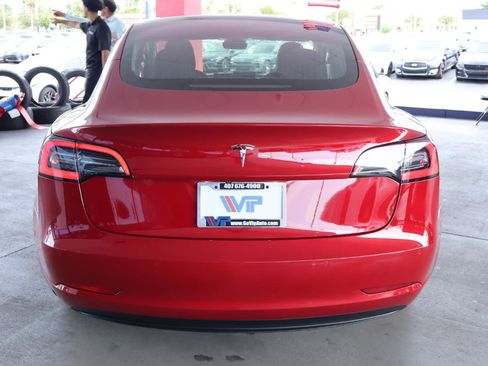 Used 2018 Tesla Model 3 Long Range RWD image 8