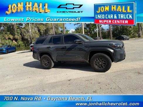 Used 2025 Toyota 4Runner SR5 image 15