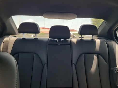 Used 2022 BMW 330i Sedan w/ Driving Assistance Package RWD image 22