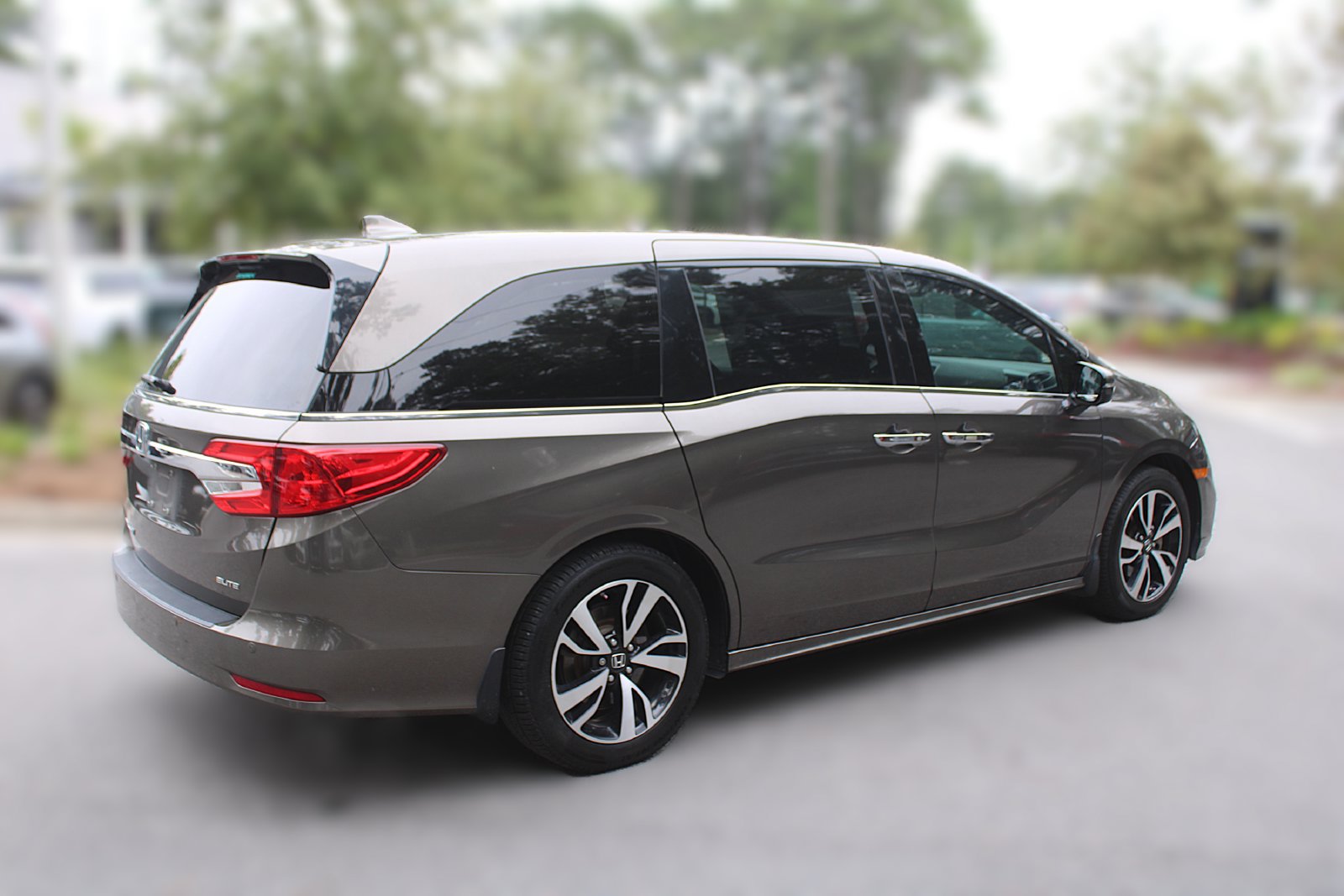 Used 2019 Honda Odyssey Elite image 16